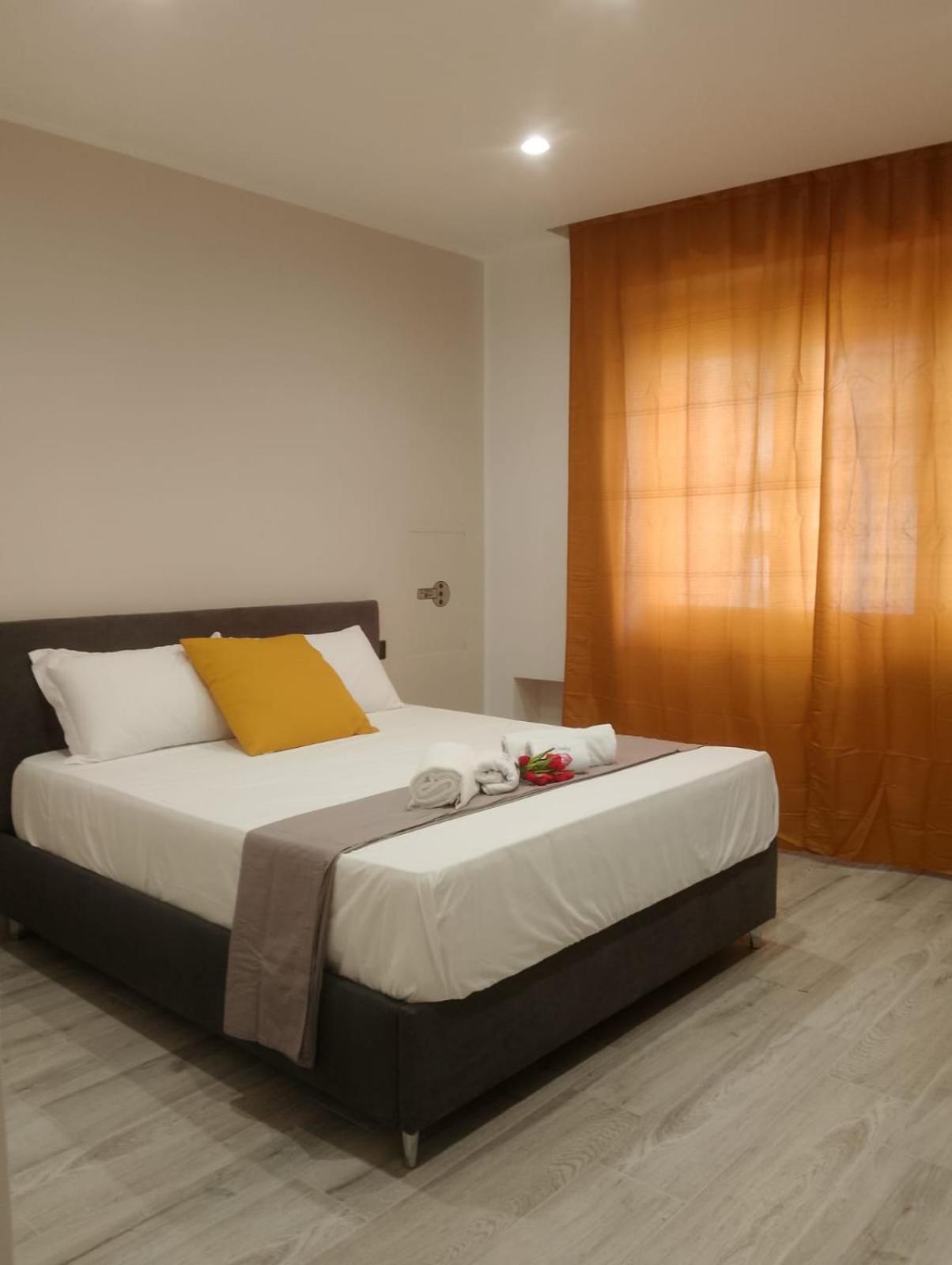 Sweet Rooms San Francesco Naples Exterior photo