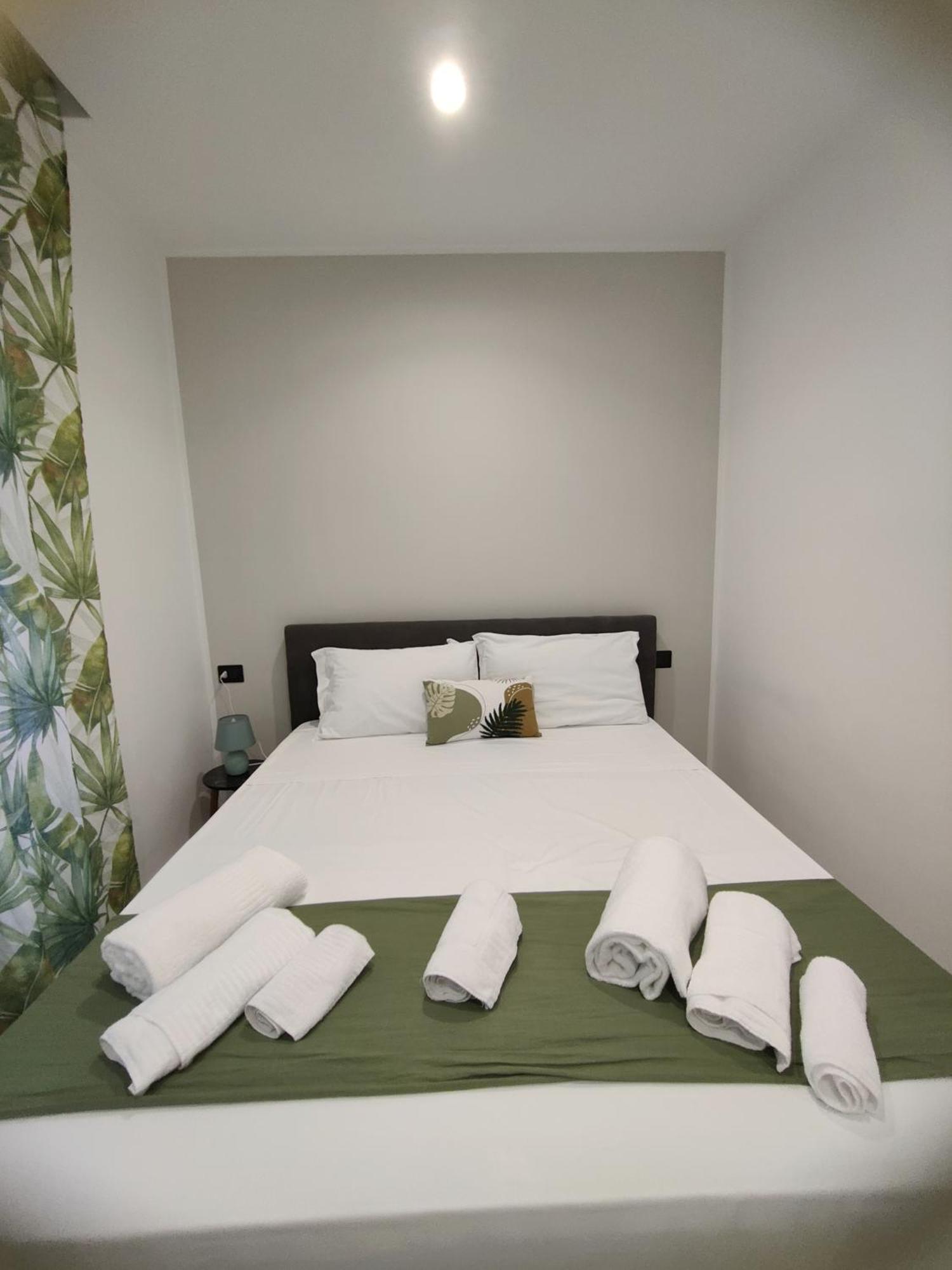 Sweet Rooms San Francesco Naples Exterior photo