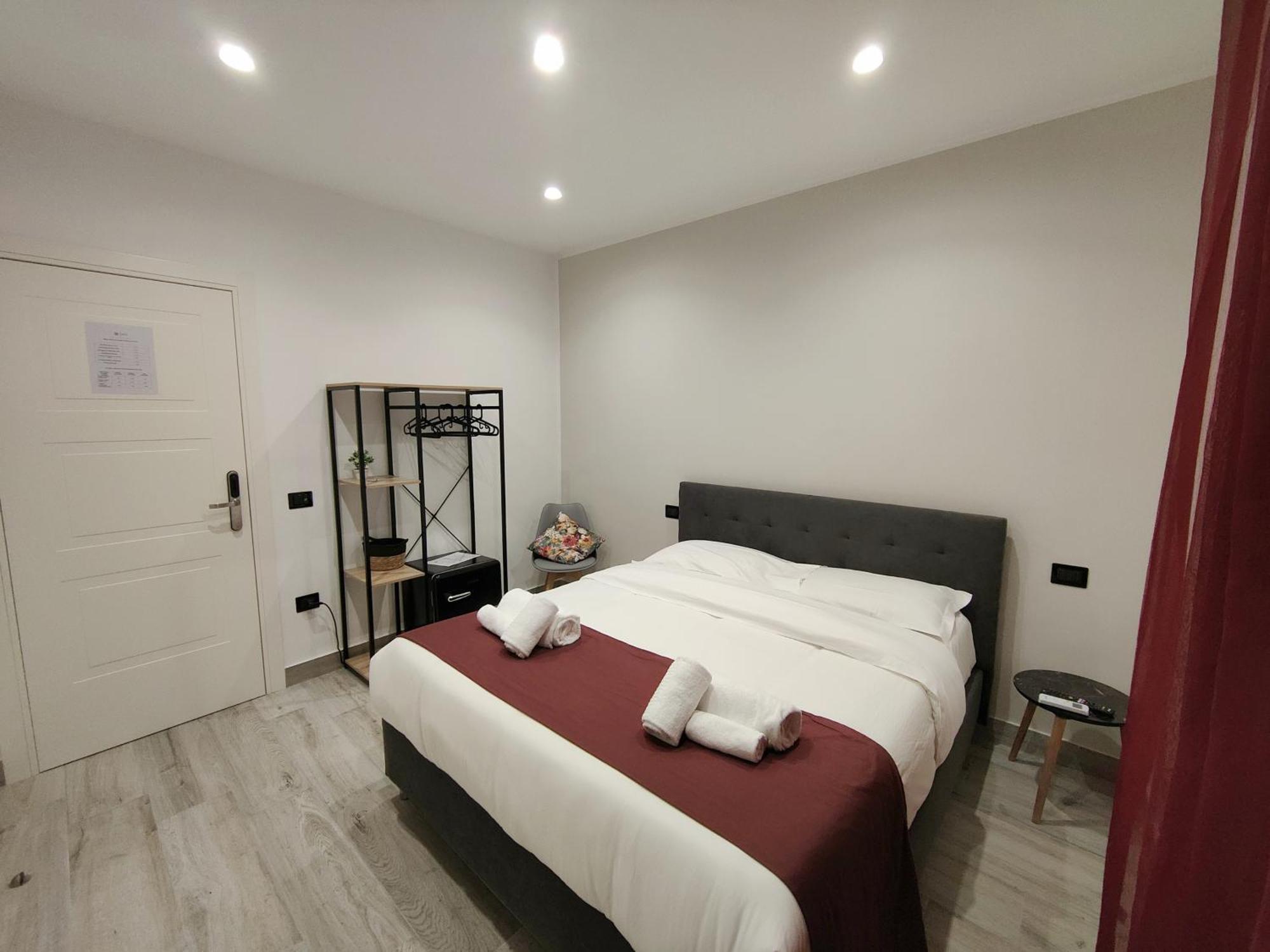 Sweet Rooms San Francesco Naples Exterior photo